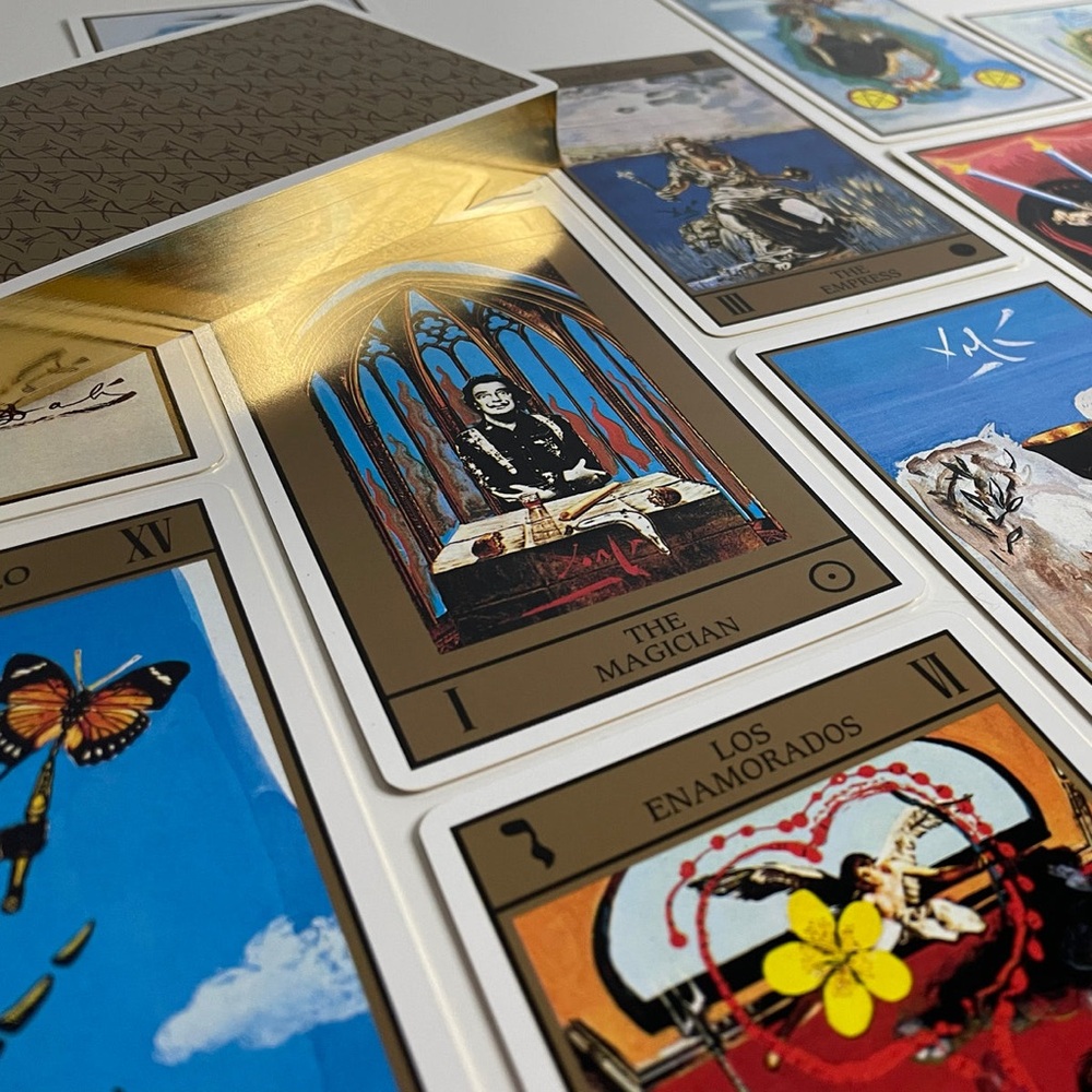 SEALED RARE Salvador Dalí Collector Tarot Spiritual Angelic Oracle Guidance Deck - Picture 5 of 7